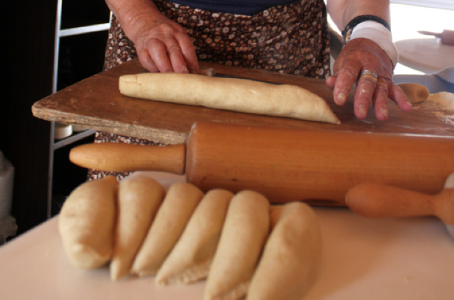 EXPLORING THE FLAVOURS OF CYPRUS: TRADITIONAL COOKING CLASSES FOR FOREIGNERS