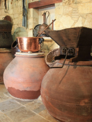 Σκεύη και Εργαλεία