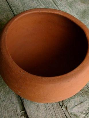 Τταβάς  του Φοινιού, για το μαγείρεμα του παραδοσιακού φαγητού