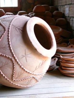 Πιθάρι και άλλα αγγεία του Κόρνου