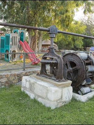 Σιδερένιο αλακάτι στα Πυργά