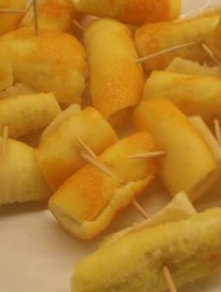 Οι τυλιγμένες φλούδες. &lt;br/&gt; Πηγή: http://syntageskardias.blogspot.com/2009/03/blog-post_30.html