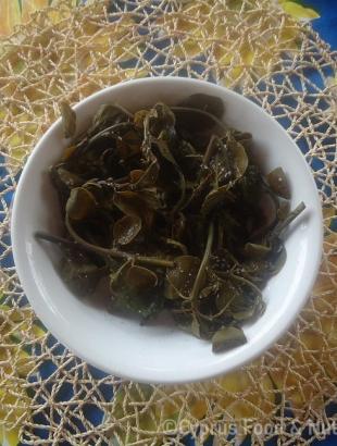 Καππάρι ξιδάτο. &lt;br/&gt; Πηγή: Βαρβάρα Γιάγκου.