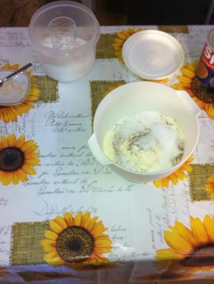 Υλικά για τη γεννόπιττα. &lt;br/&gt; Πηγή: Ηλίας Μανιταράς.