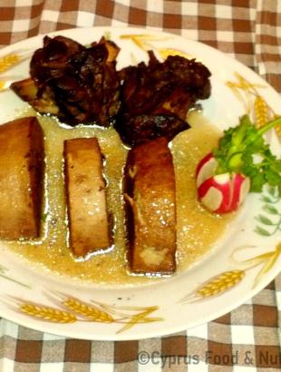 Κολοκάσι καππαμάς με αρνί. Από τη συμμετοχή του Φραγκίσκου Χαριλάου στο διαγωνισμό Μαγειρεύω Κυπριακά 2013.