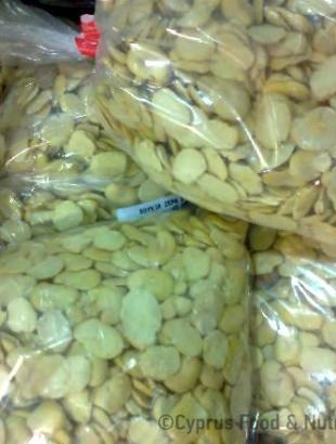 Κουκιά ξηρά, συσκευασμένα για πώληση. &lt;br/&gt; Πηγή: Στάλω Λαζάρου.