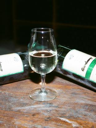 Λευκό, κυπριακό κρασί.