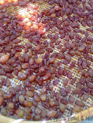 Σταφίδες στον ήλιο.