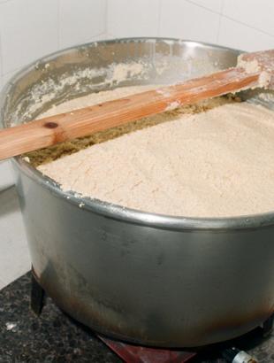 Ο τραχανάς είναι έτοιμος! &lt;br/&gt; Άδεια δημοσίευσης: Υπουργείο Γεωργίας.