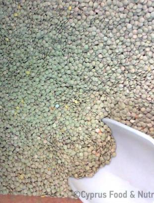 Φακές εμπορίου χύμα.