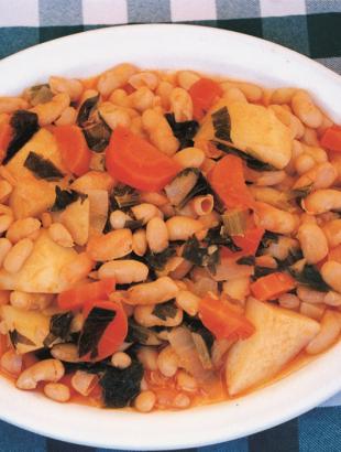 Φασόλια γιαχνί.