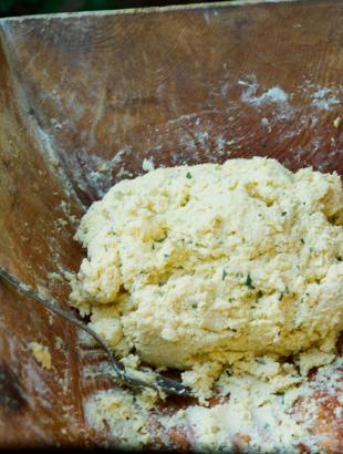 Ο φωκός από τυρί και αυγά έχει ήδη ετοιμαστεί.