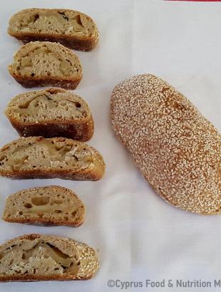 Χαλλουμωτή, Περιστερώνα. &lt;br/&gt; Πηγή: Στάλω Λαζάρου.