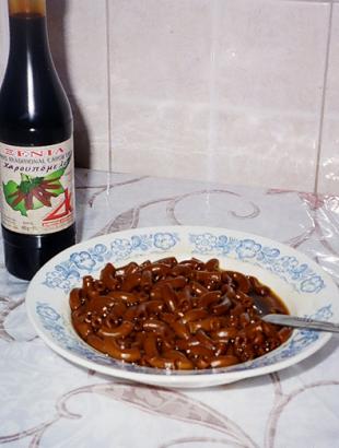 Τερτζελλούθκια με χαρουπόμελο. &lt;br/&gt; Άδεια δημοσίευσης: Κατερίνα Μηνά-Καρεκλά.