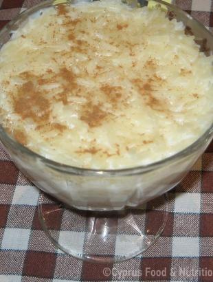 Ρυζόγαλο (Μαγειρεύω Κυπριακά 2013). &lt;br/&gt; Πηγή: Στάλω Λαζάρου.