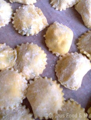 Ραβιόλες άψητες. &lt;br/&gt; Πηγή: Στάλω Λαζάρου.