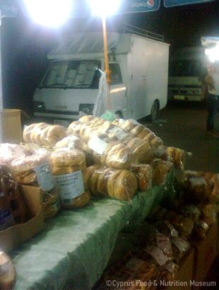 Πώληση αρκατένων σε πανηγύρι &lt;br&gt; © Βαρβάρα Γιάγκου