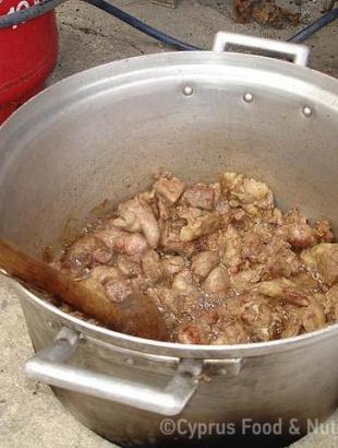 Η γέμιση των πασκιών.