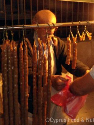 Πώληση σιουσιούκκου από μικροπωλητές. <br/> Πηγή: Στάλω Λαζάρου.