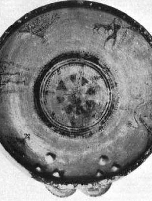 EIK.1: Κύπελλο από το Κούριο 7ος αι.π.Χ. (Karageorghis 1974, 829)