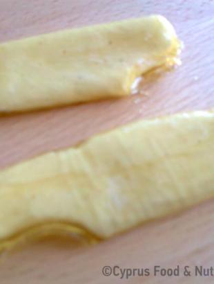 Παφίτικη πίσσα. &lt;br/&gt; Πηγή: ©Στάλω Λαζάρου.