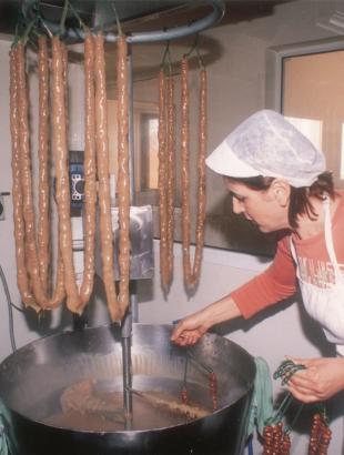 Παρασκευή του σιουσιούκκου. &lt;br/&gt; Άδεια δημοσίευσης: Υπ. Γεωργίας.