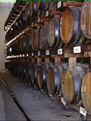 With permission from: http://www.commandariawine.com/index.php