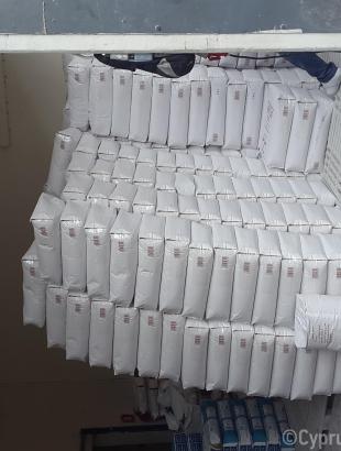 Αλεύρι σε σύγχρονο κυπριακό αλευρόμυλο.