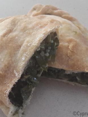 Πίττα με αρκολάχανα. &lt;br/&gt; Πηγή: Στάλω Λαζάρου.