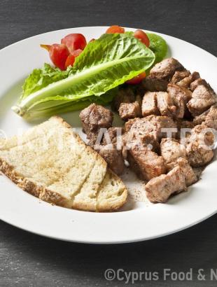 Αφέλια ορουντιώτικα (όπως μαγειρεύονται στην κοινότητα Ορούντας). Μαγειρεύω Κυπριακά 2015.