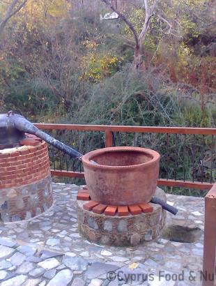 Υπαίθριο αποστακτήριο ζιβανίας