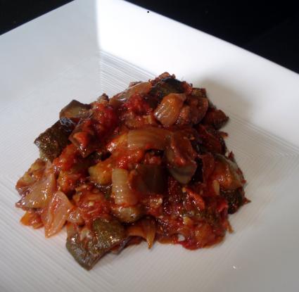 Γιαχνί με κολοκύθια. Πηγή: https://en.wikipedia.org/wiki/Ratatouille#/media/File:Ratatouille-Dish.jpg