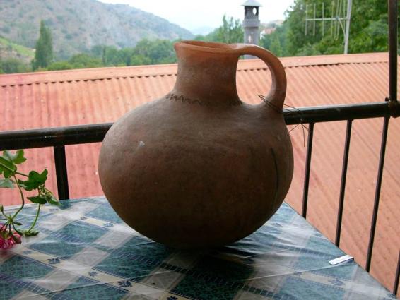 Κούζα, από τα πιο διαδεδομένα αγγεία της νεότερης αγγειοπλαστικής. 