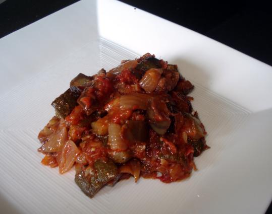 Γιαχνί με κολοκύθια. Πηγή: https://en.wikipedia.org/wiki/Ratatouille#/media/File:Ratatouille-Dish.jpg