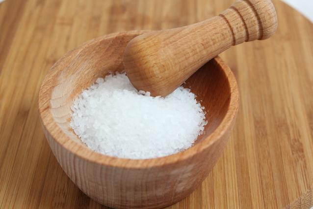 «Αλάτι» <br/> Πηγή: https://pixabay.com/en/salt-nature-eat-food-spice-91539