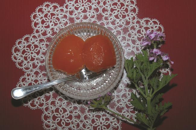 Kidoni Spoon sweets - Quince | Cyprus Food Museum