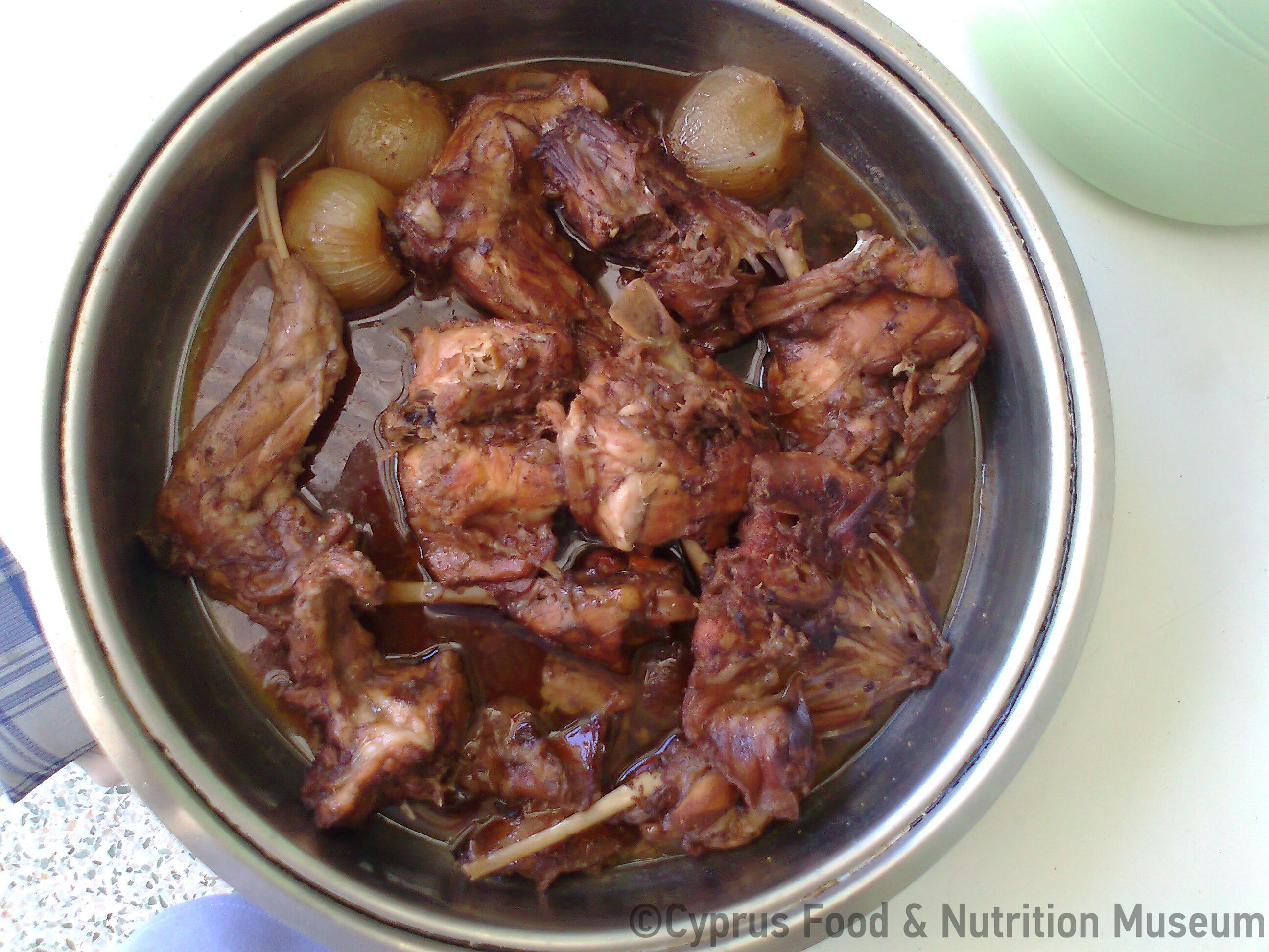 Rabbit stew with honey | Cyprus Food Museum