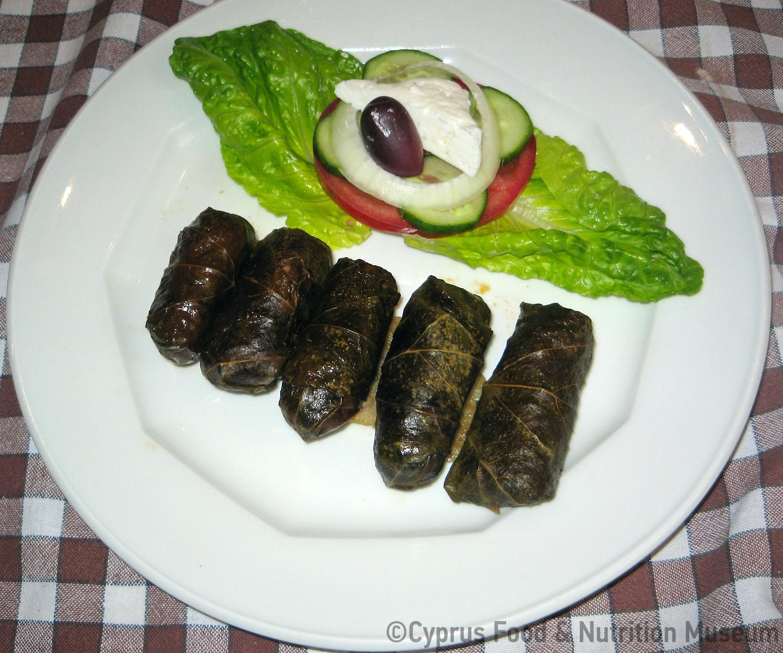 Κουπέπια (Μαγειρεύω Κυπριακά 2013). 