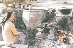 http://www.agros.org.cy/tradition_products_rosewater.shtm